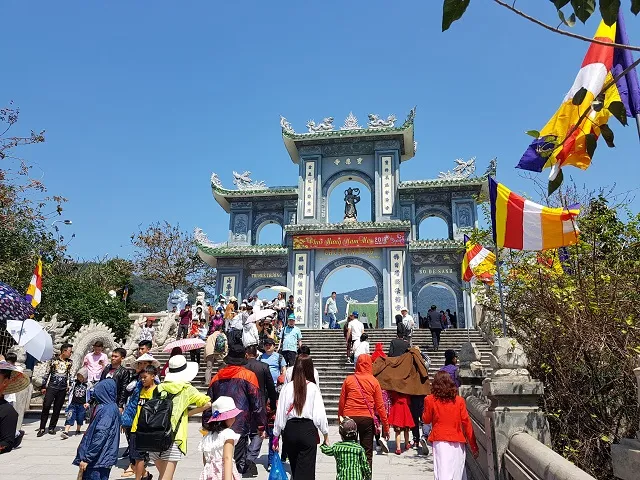 Chùa Linh Ứng Sơn Trà