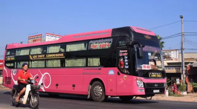 Nhà xe Lộc Thủy