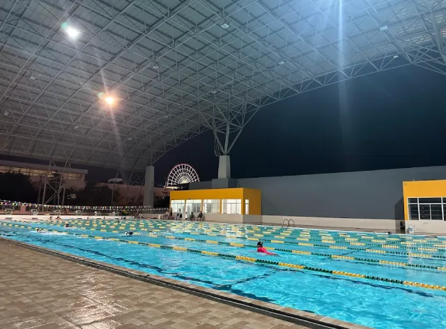 Bể bơi Thành Tích Cao Đà Nẵng