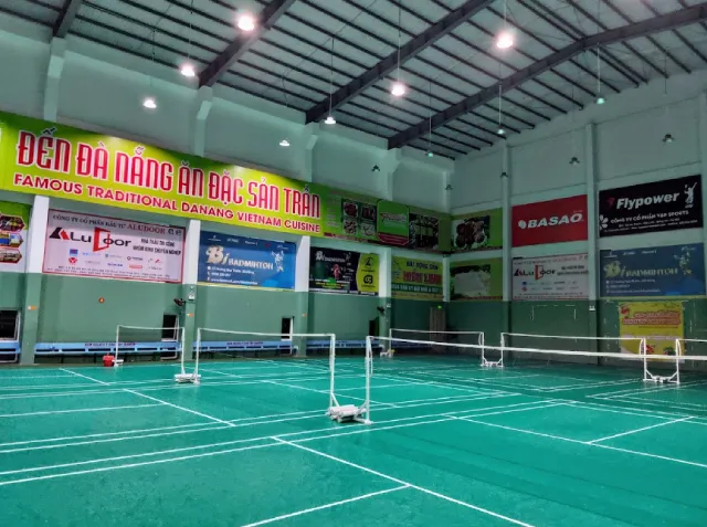 Sân Cầu Lông trung tâm thể thao quận Hải Châu