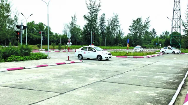 Trung tâm giáo dục nghề nghiệp đào tạo lái xe 579 Đà Nẵng