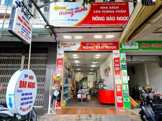 Nhà sách Nông Bảo Ngọc Sơn Trà