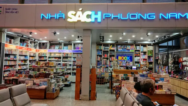 Nhà sách Phương Nam Sơn Trà